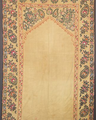 Antique Persian Textile Suzani n°:28545577