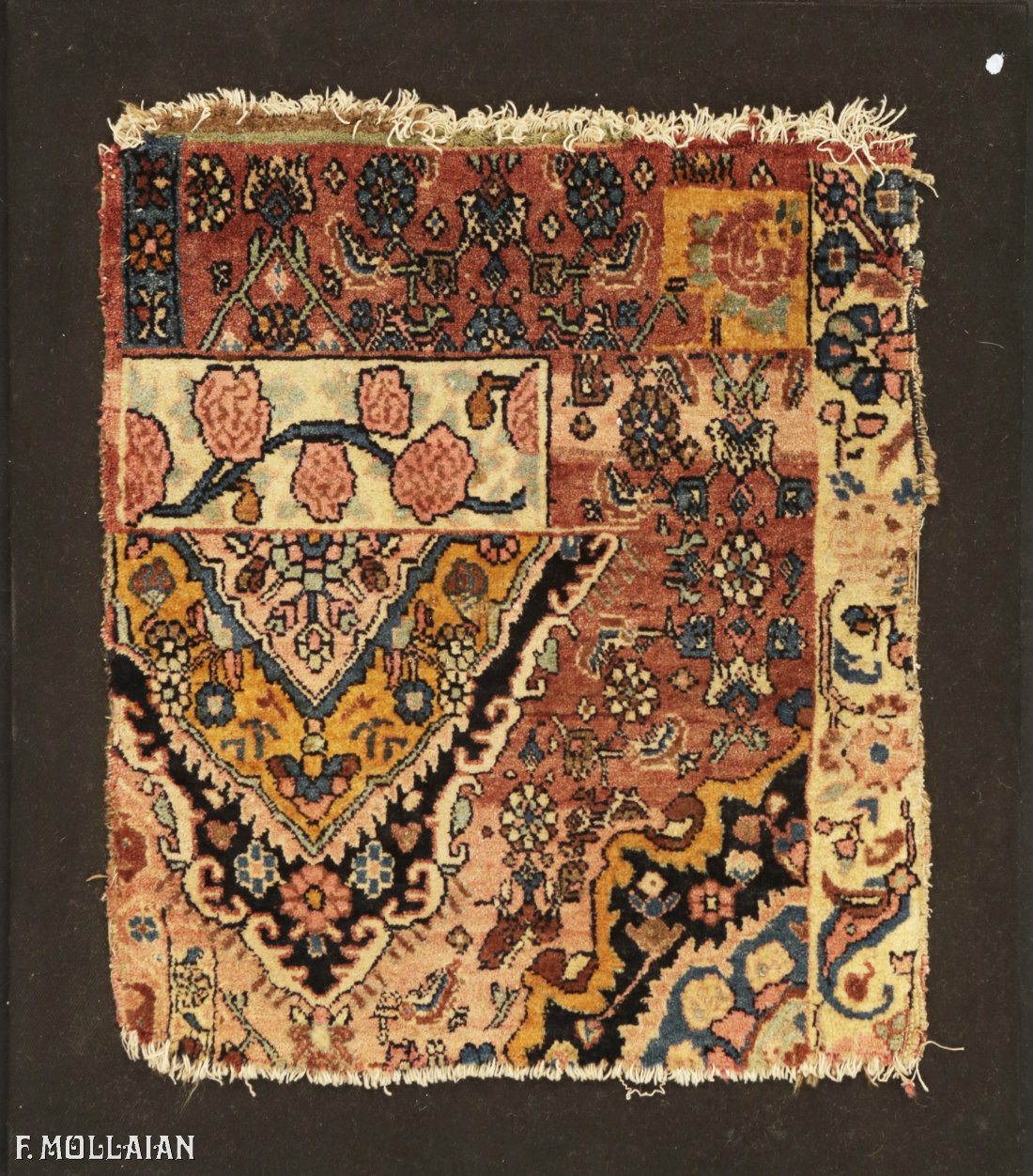 Antique Persian Bijar (Bidjar) Vaghire Rug n°:62199247