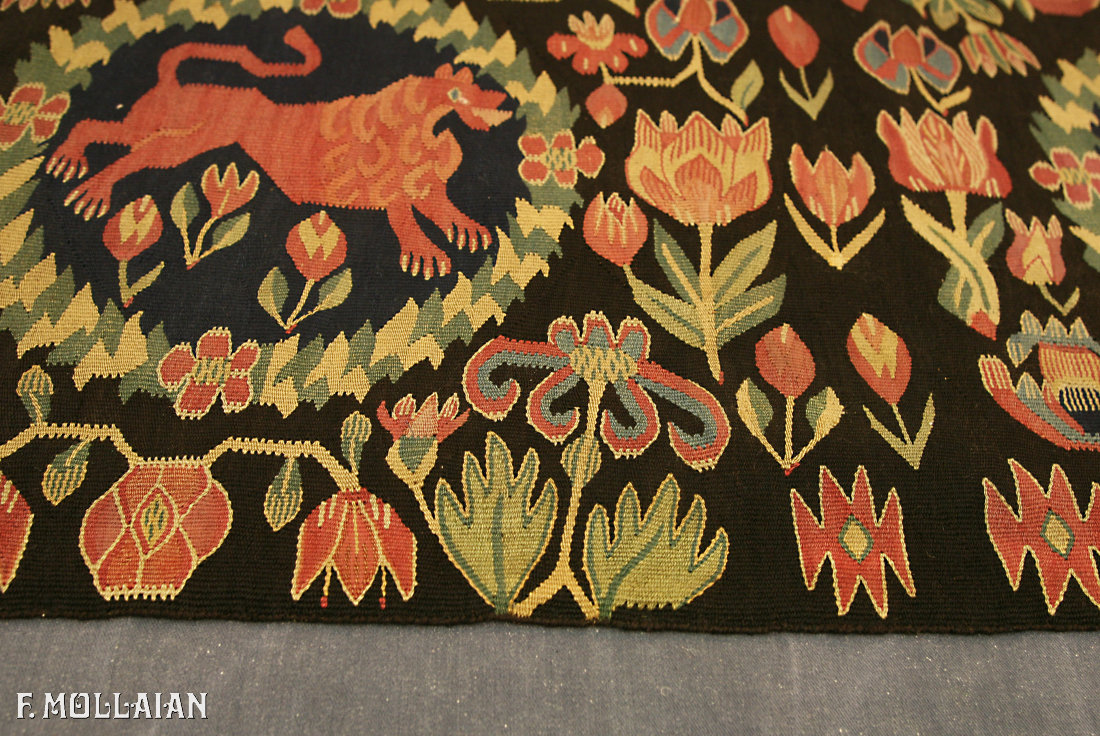 A Framed Antique Swedish Textile n°:86514738