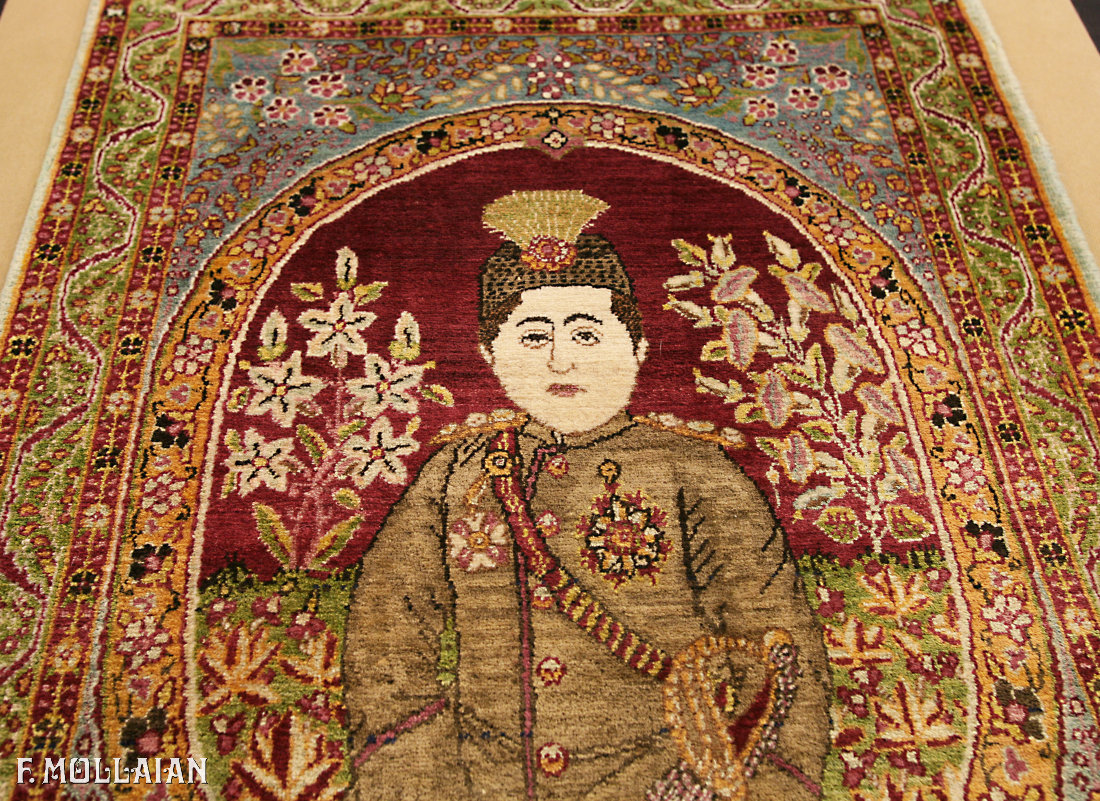 A Pictorial Antique Persian Kerman Ravar Rug n°:91871554