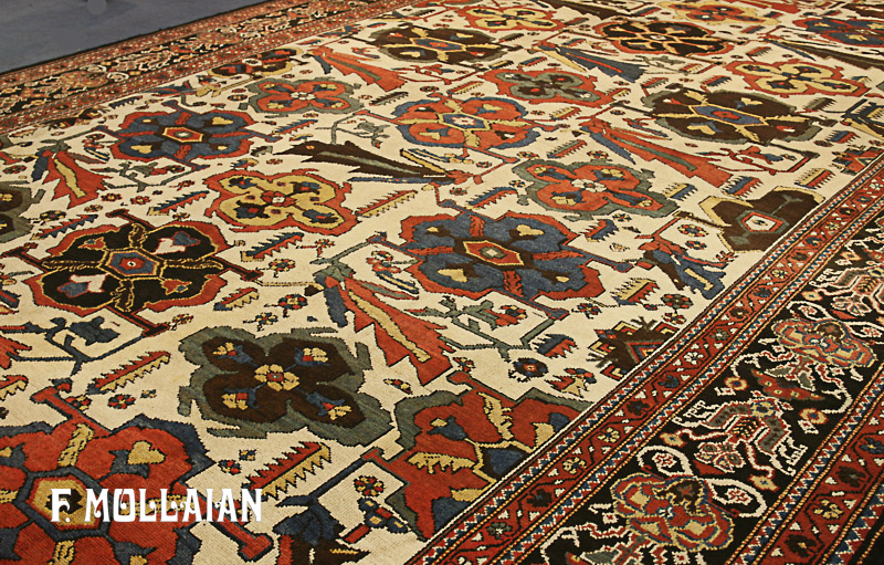 A Very Large Persian Bakhtiari Antique Carpet n°:74960484
