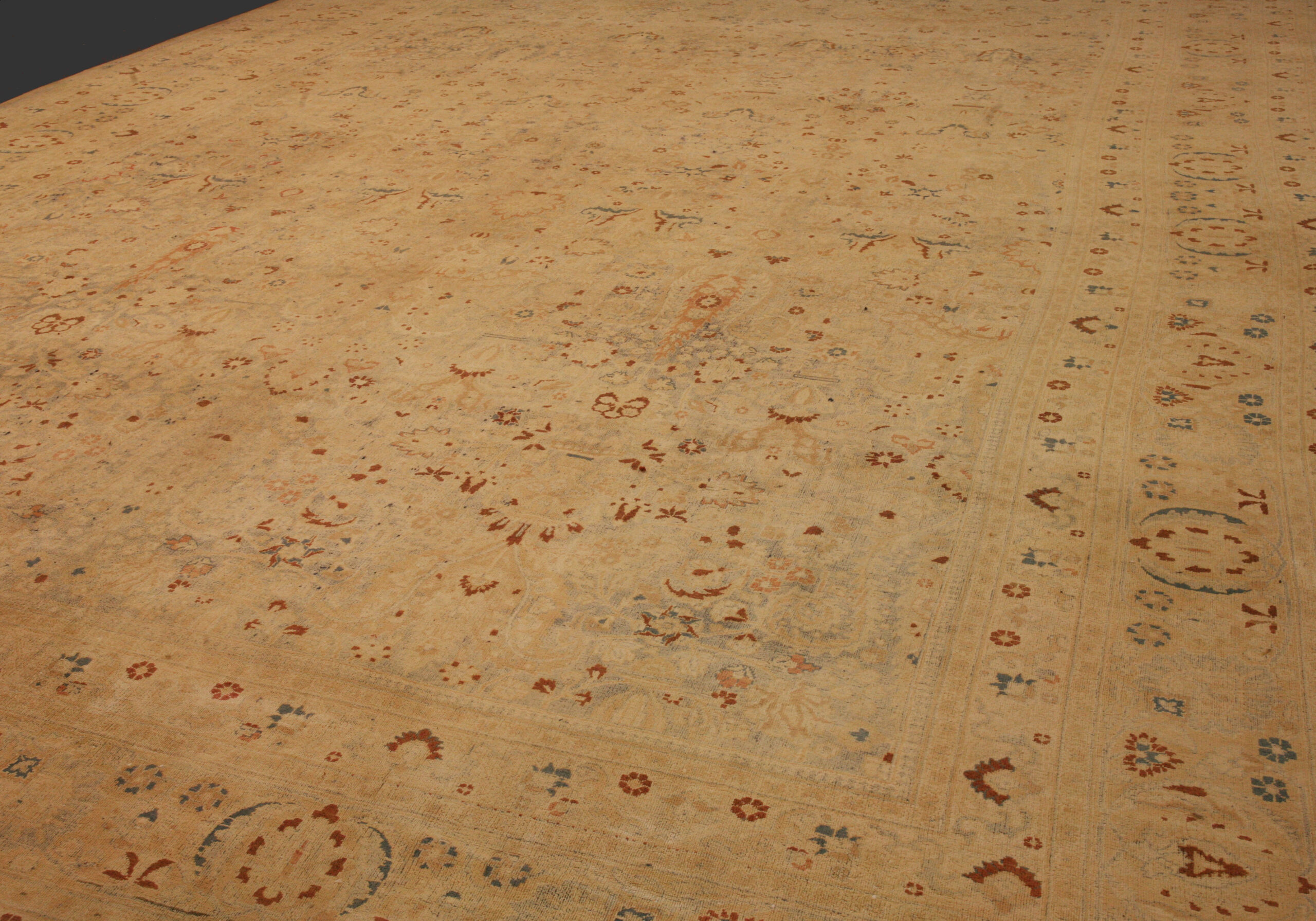 非常大的古董马什哈德地毯 n°：73156935