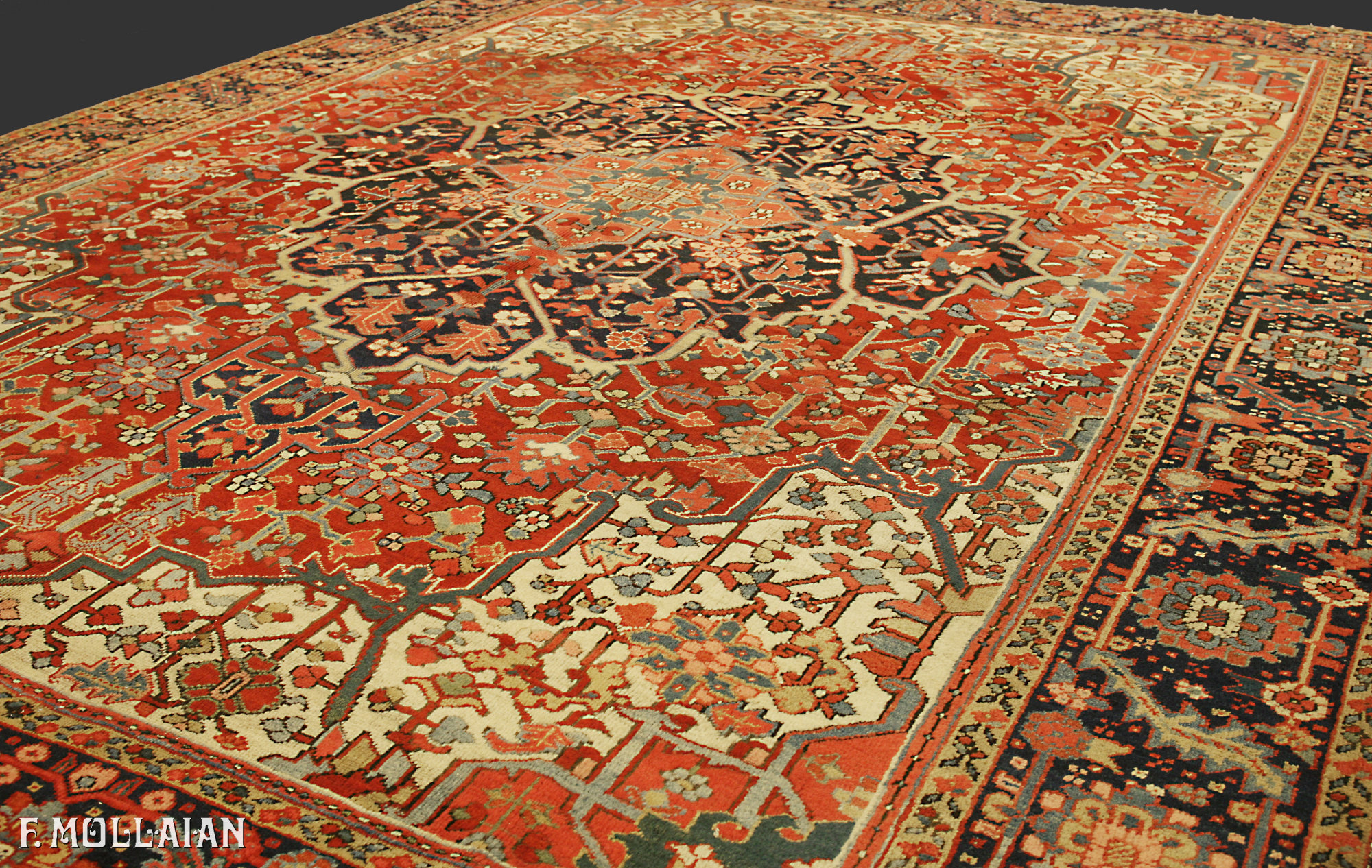 Antique Persian Heriz Carpet n°:97080710