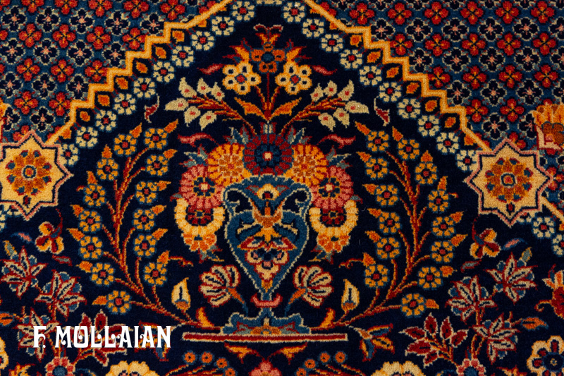 فرش آنتیک ایرانی کاشان دبیر با نقوش گیاهی و زمینه خاص کد:۴۸۲۰۴۳۲۳
