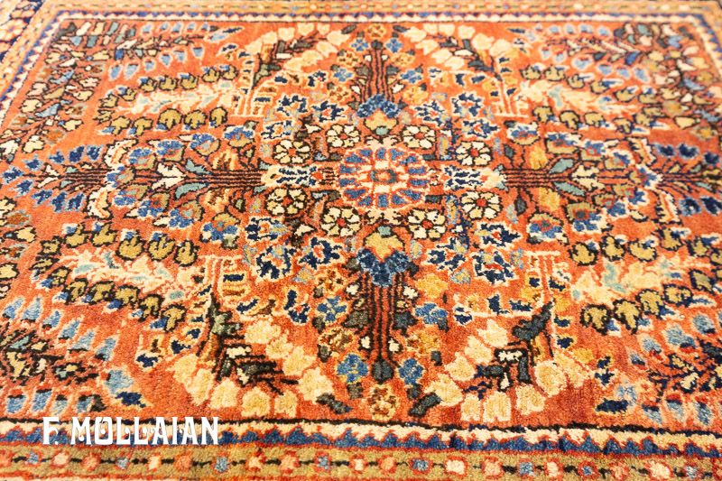 Antique Persian Saruk Small Rug n°:52982544