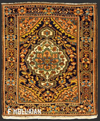 Small Saruk Farahan Antique Persian Rug (79×65 cm)