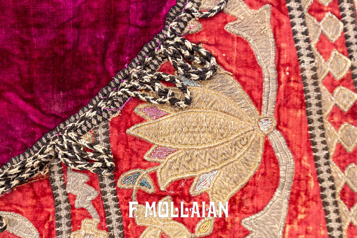 Turkish Embroidery metal thread on Velvet Antique Ottoman Textile n°:165897