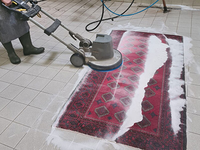 Mollaianruga Lavaggio Tappetti (washing and cleaning rugs)