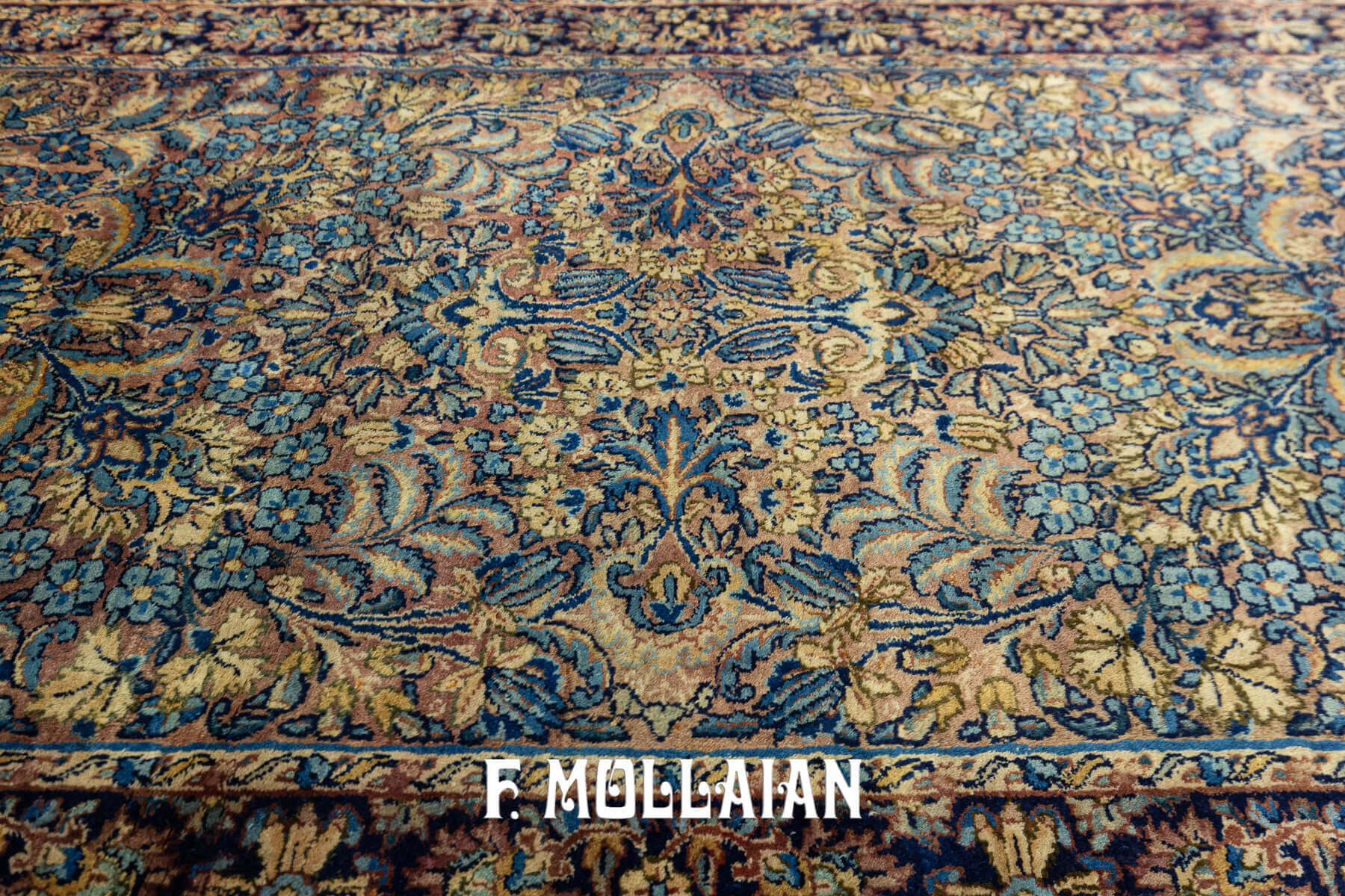 Tapis Persan Kerman Motif Floral n°:32628371