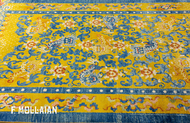 Tapis Chinois Ancien en Soie et Fil de Métal du Palais Impérial n°:42264426
