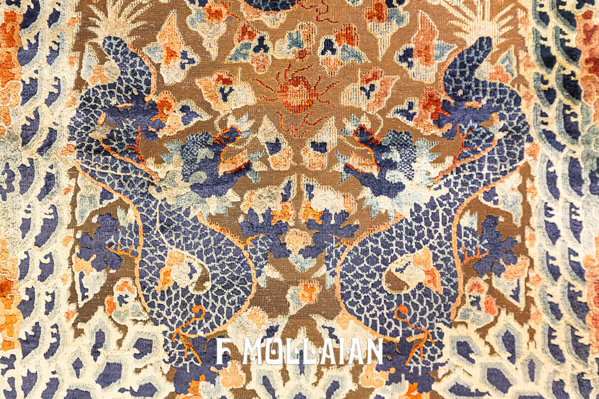 Tapis de Soie et Fil de Métal du Palais Impérial, Motif à Cinq Dragons n°:76413405