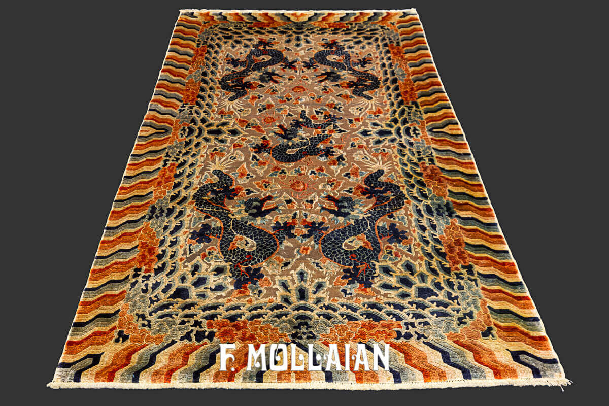 Tapis de Soie et Fil de Métal du Palais Impérial, Motif à Cinq Dragons n°:76413405