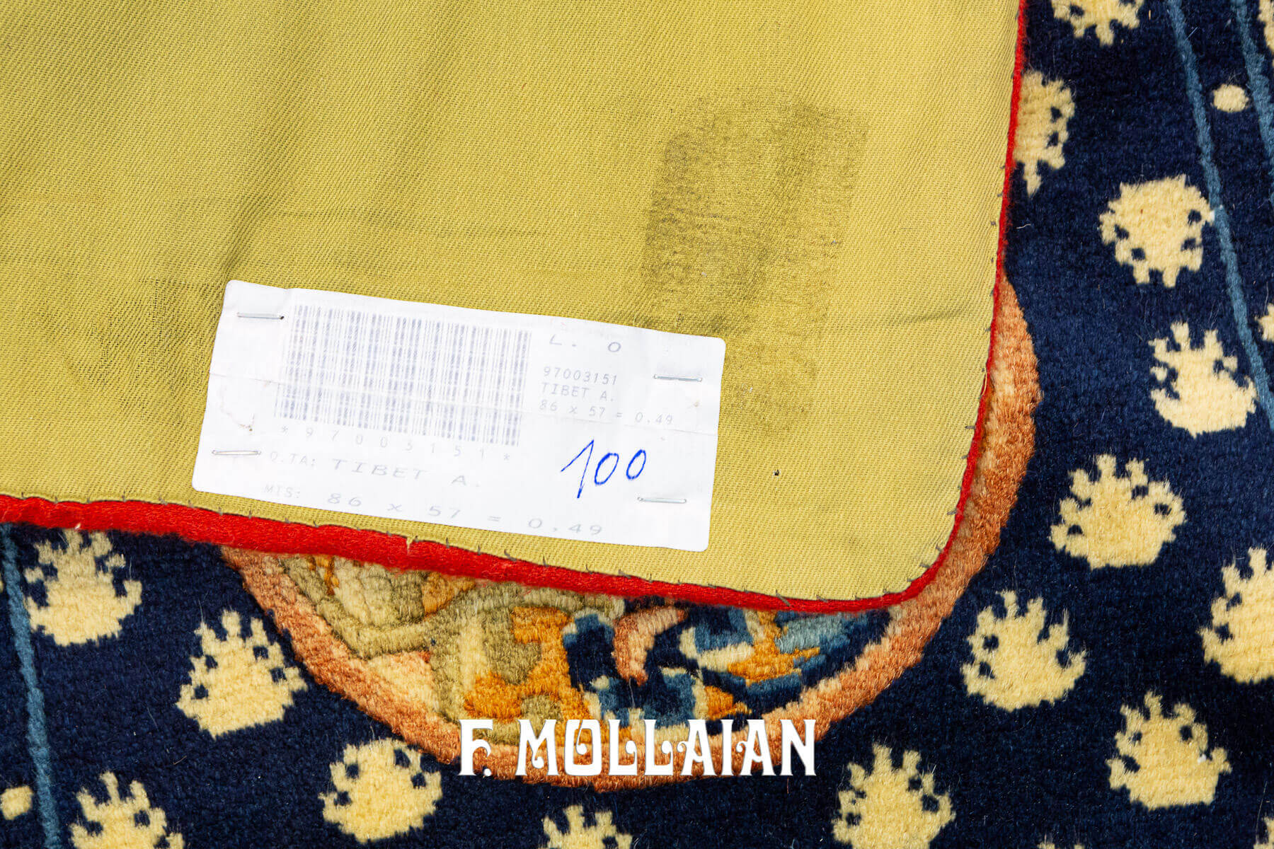Small decorative Hand-knotted Antique Tibetan Rug n°:97003151