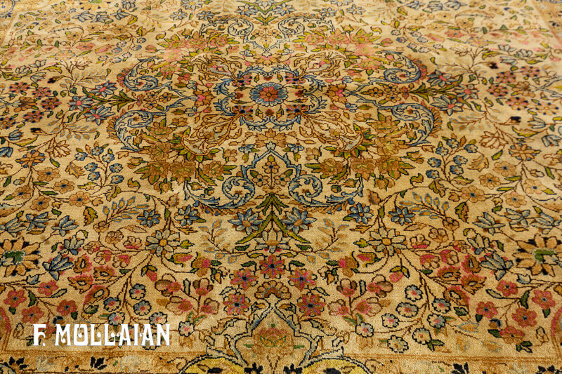 Tapis Persan Antique Kerman de Forme Carrée n°:99378902