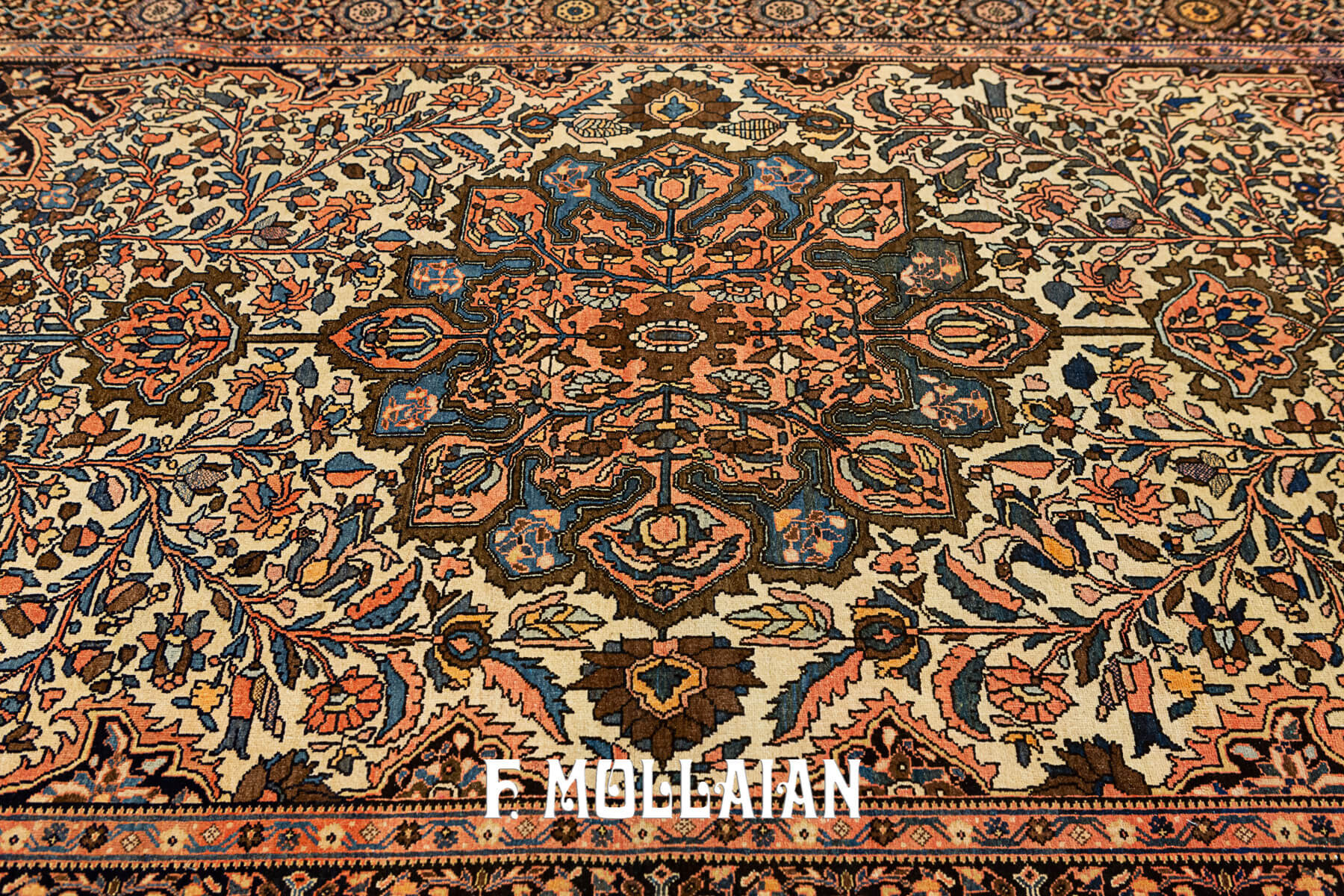 Tapis Ancien Classique Sarouk Farahan n°:11564753