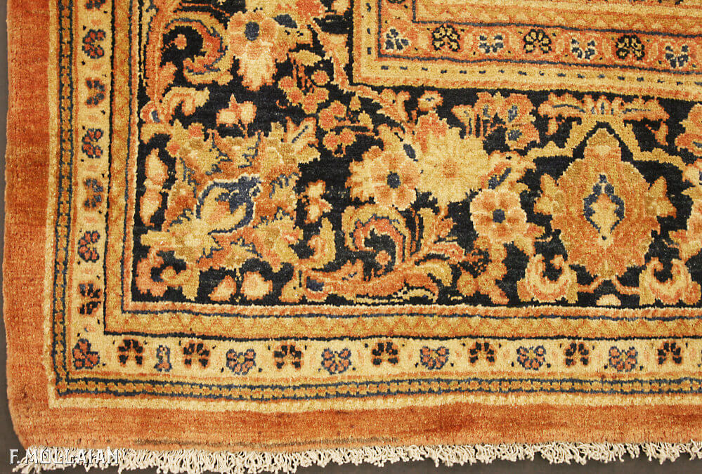 Antique Persian Saruk Rug n°:87181374