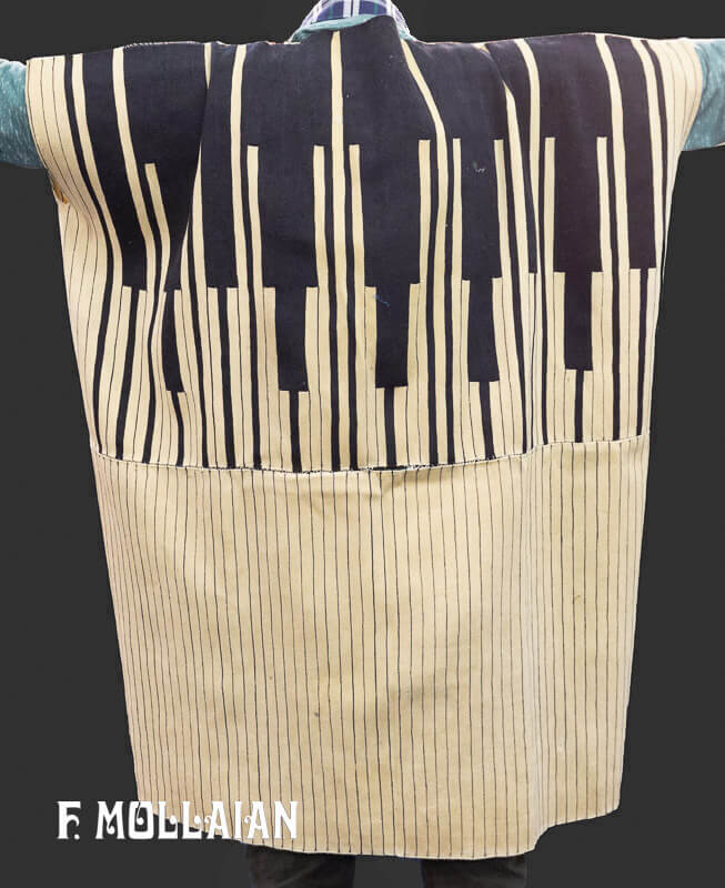波斯古董纺织品：巴赫蒂亚里部落服饰