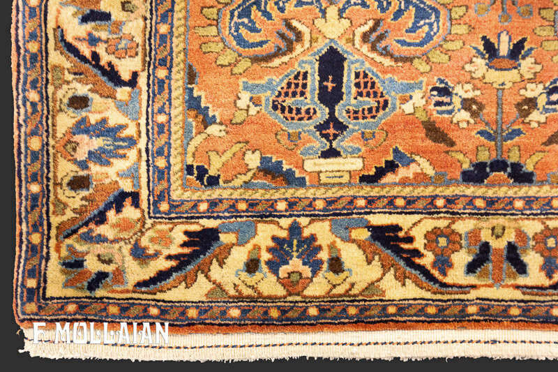 Antique Persian Saruk Small Rug n°:39906486