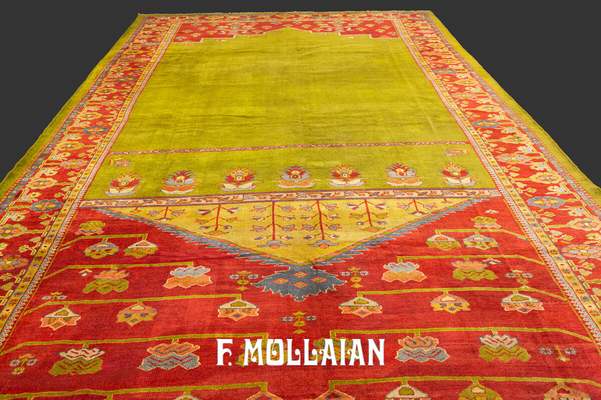 Mahal Zigler Carpet with Rare Open-Field Prayer Design and Green Wool n°:54329528
