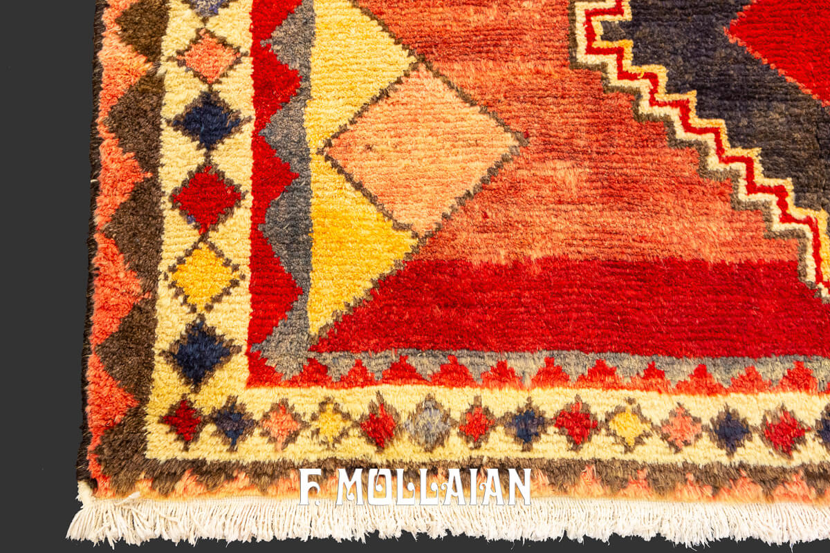 Tribal Rug Ghabbeh Bakhtiari Geometric n°:763612