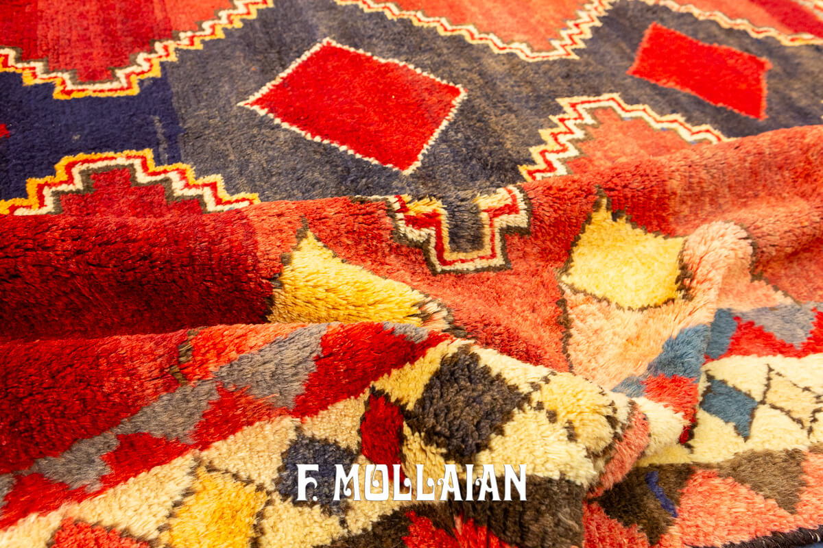 Tribal Rug Ghabbeh Bakhtiari Geometric n°:763612