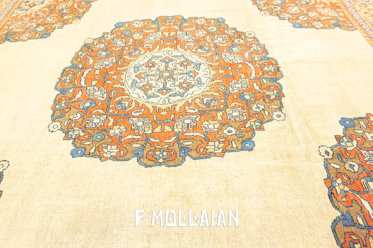 Mahal rug