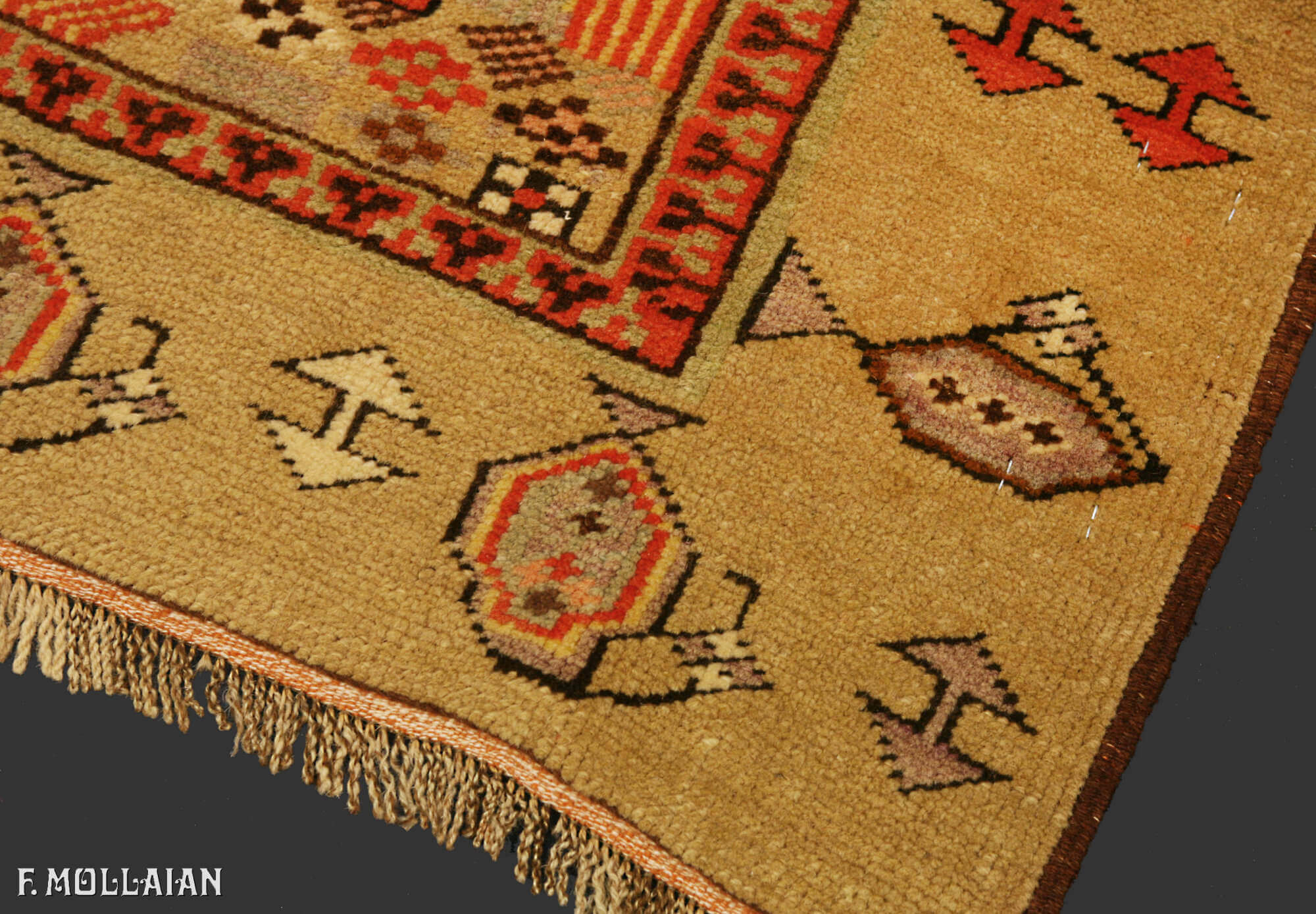Antique Persian Bakshaish Kalleh Runner (355x122 cm)