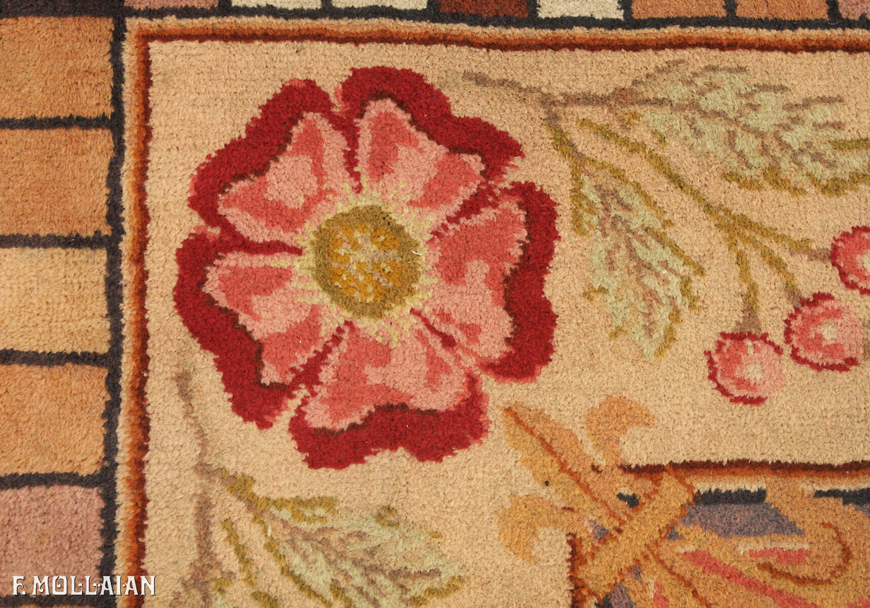 Semi-Antique European Rug n°:39938200